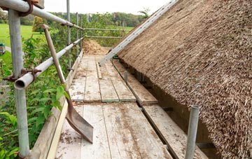 advantages of Ardstraw thatch roofing